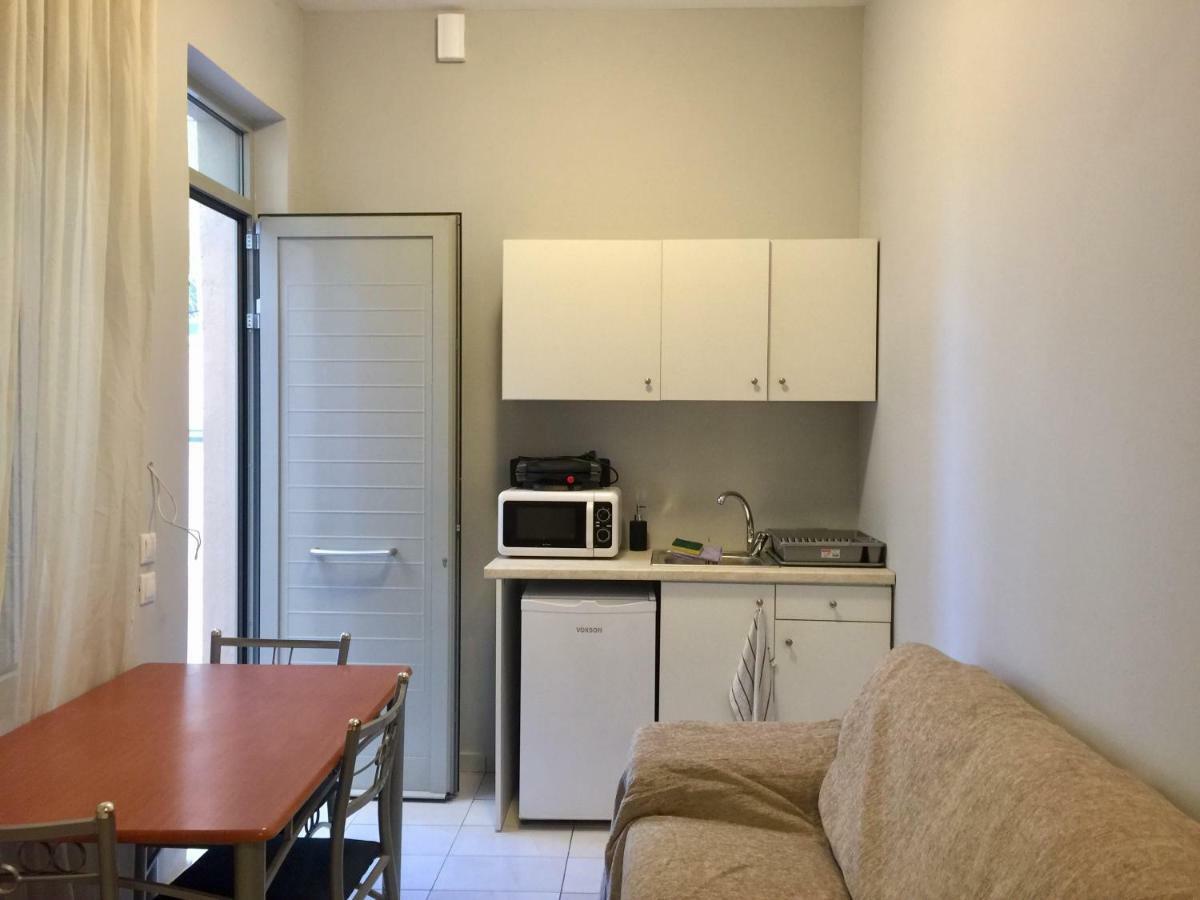 Holodek Apartments Sygrou Parking Athens Ngoại thất bức ảnh